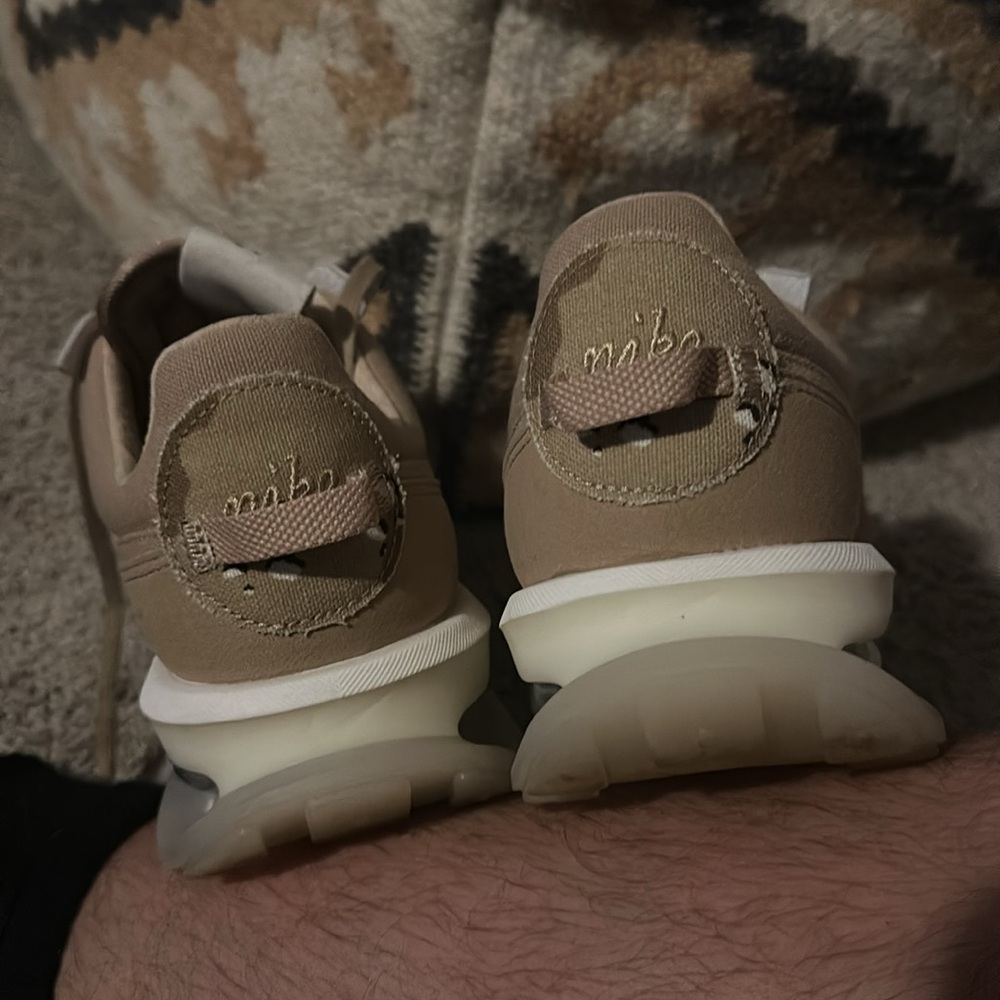 Nike Air Max Pre-Day SE Desert Camo - Picture 7 of 7